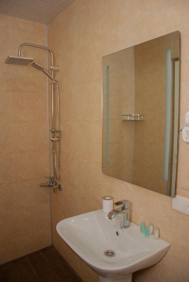 Likani Home Borjomi Bagian luar foto