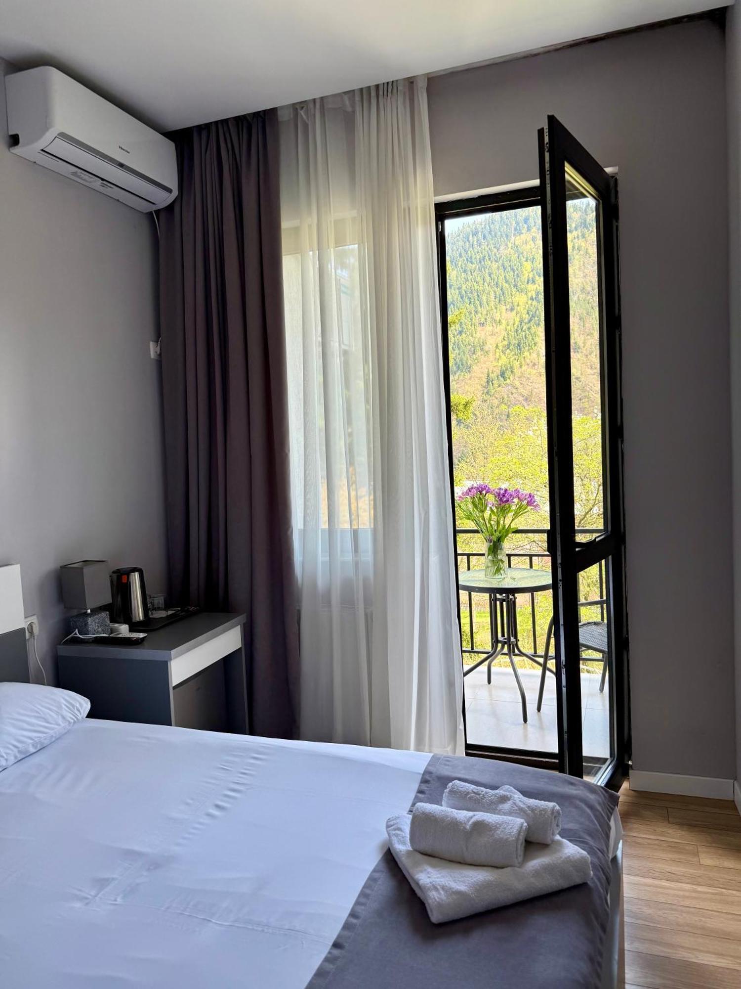 Likani Home Borjomi Bagian luar foto
